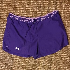 Under Armour W Athletic Shorts